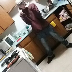 Meet your Posher, Howard